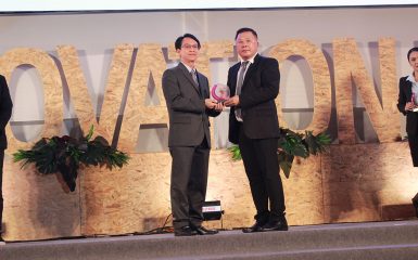 Unithai Shipyard & Engineering Limited received the CSR – DIW Continuous Award 2019 for 9 years continuously