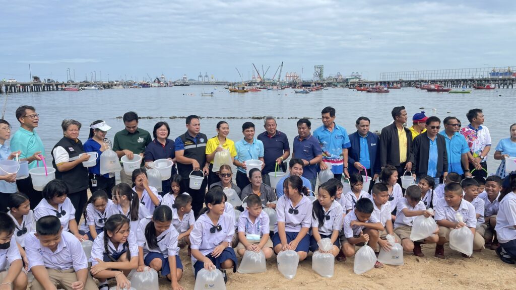 Unithai Shipyard Participates in Aquatic Animal Release Activity in Honor of National Mother’s Day 2025 Organized by the Ao Udom Local Fishermen’s Club at Ao Udom Beach, Chonburi Province