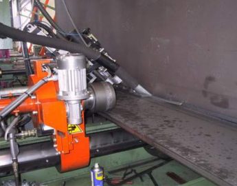 CNC-Beam-Build-up-Welding-Machine-4